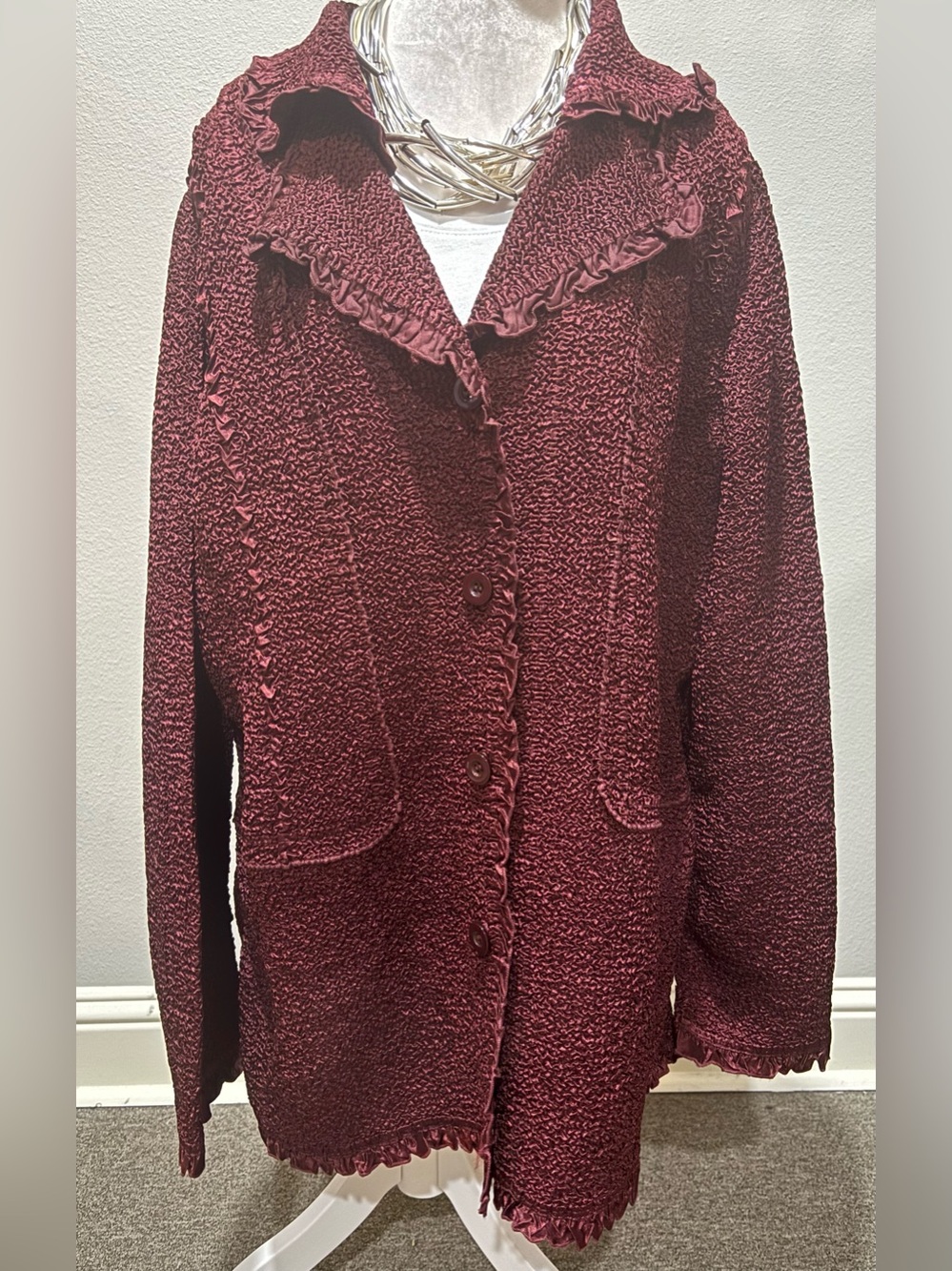 Toffee Apple Burgundy Crinkle Ruffle Jacket Top XXL 1x